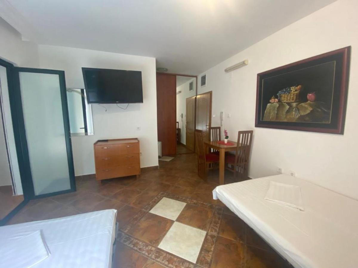 Villa Lutovac بودفا المظهر الخارجي الصورة